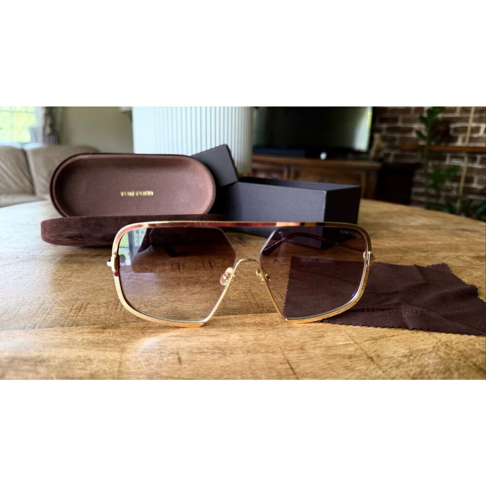 Tom Ford Warren-02 Gold Aviator Sunglasses Made in Italy